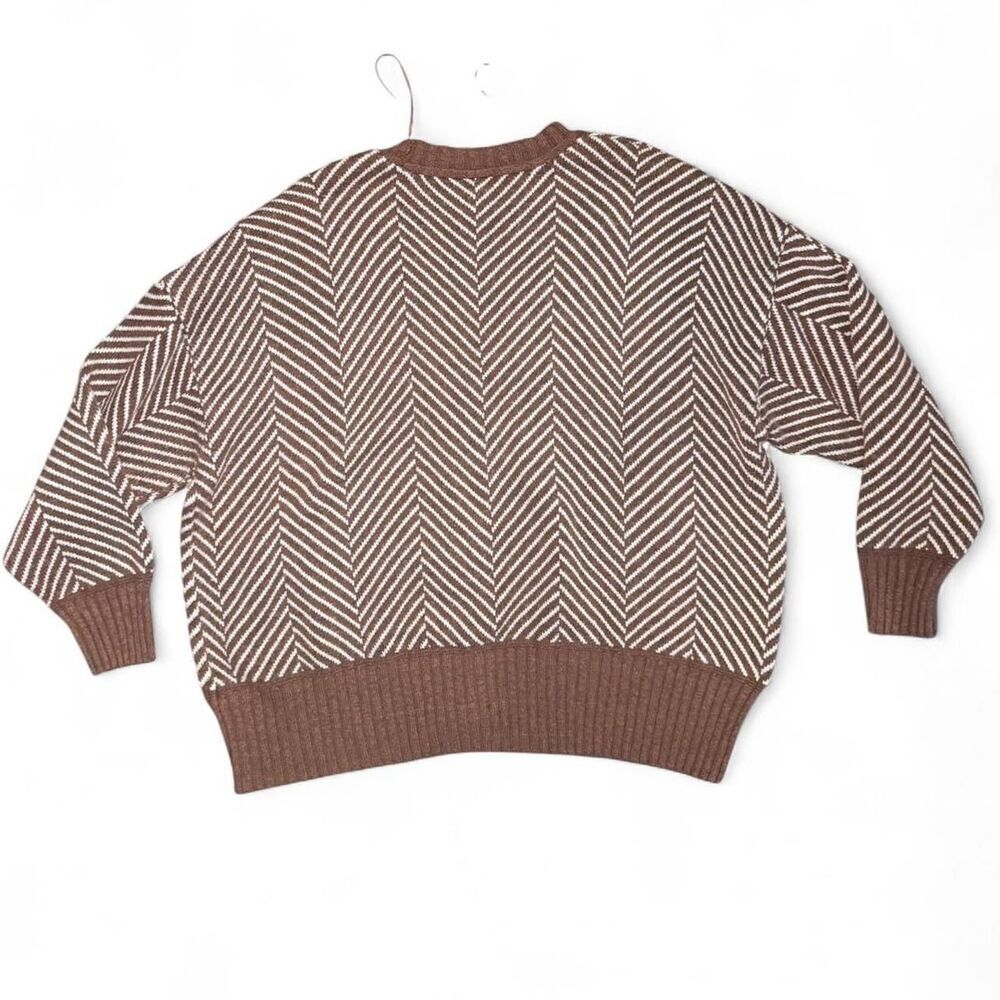 a.n.a. Women’s 1X Brown White Cardigan Sweater Soft Chevron Knit Button Front - Picture 4 of 8